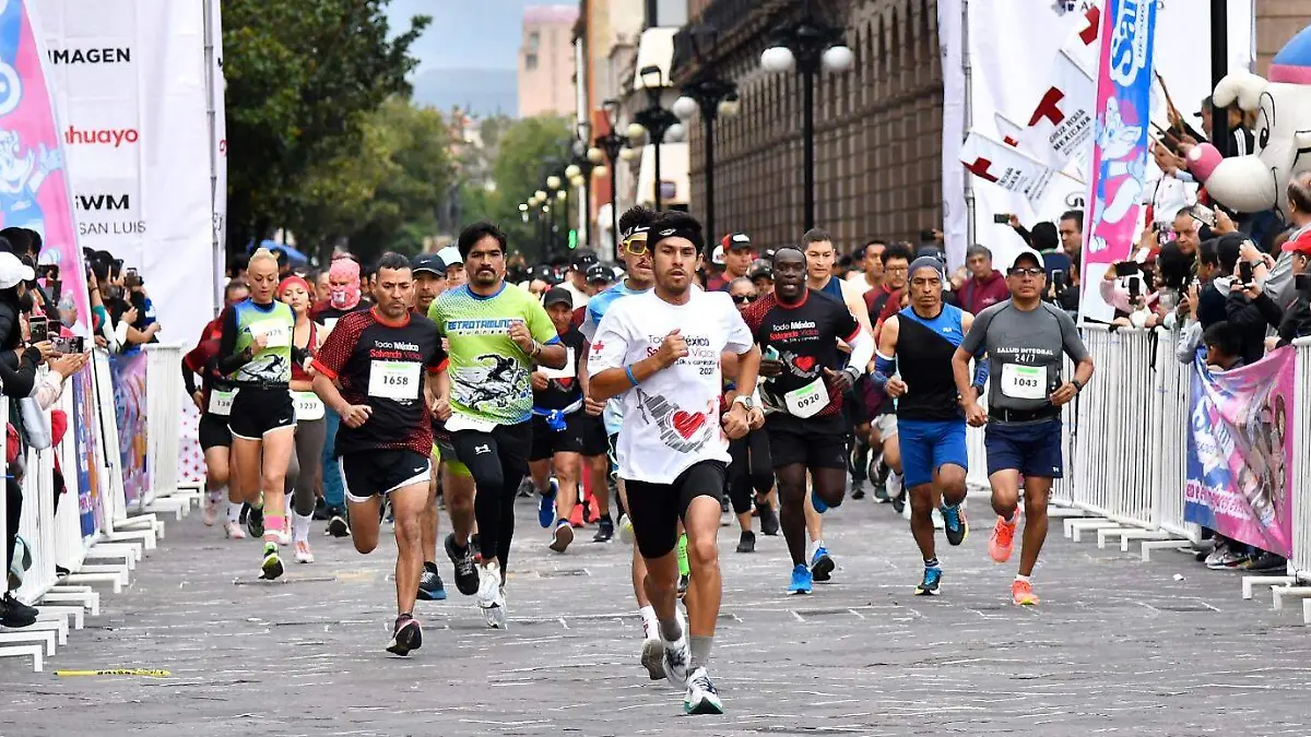 carrera atlética de la Cruz Roja en SLP